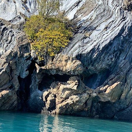 Cabana Cavernas Austral Puerto Sanchez Villa ภายนอก รูปภาพ